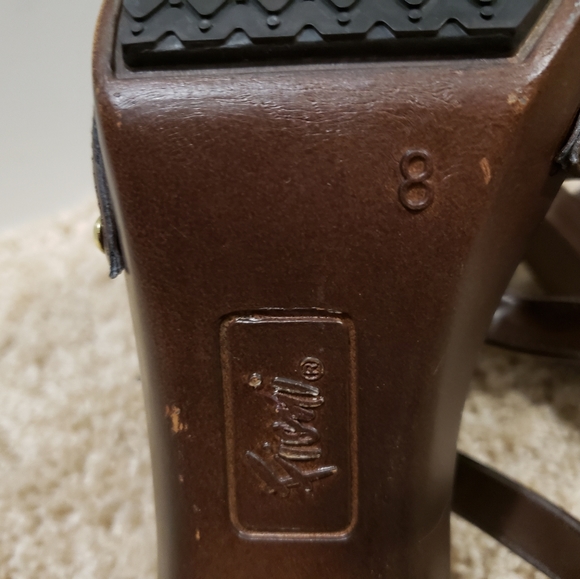 Heels - Picture 2 of 2